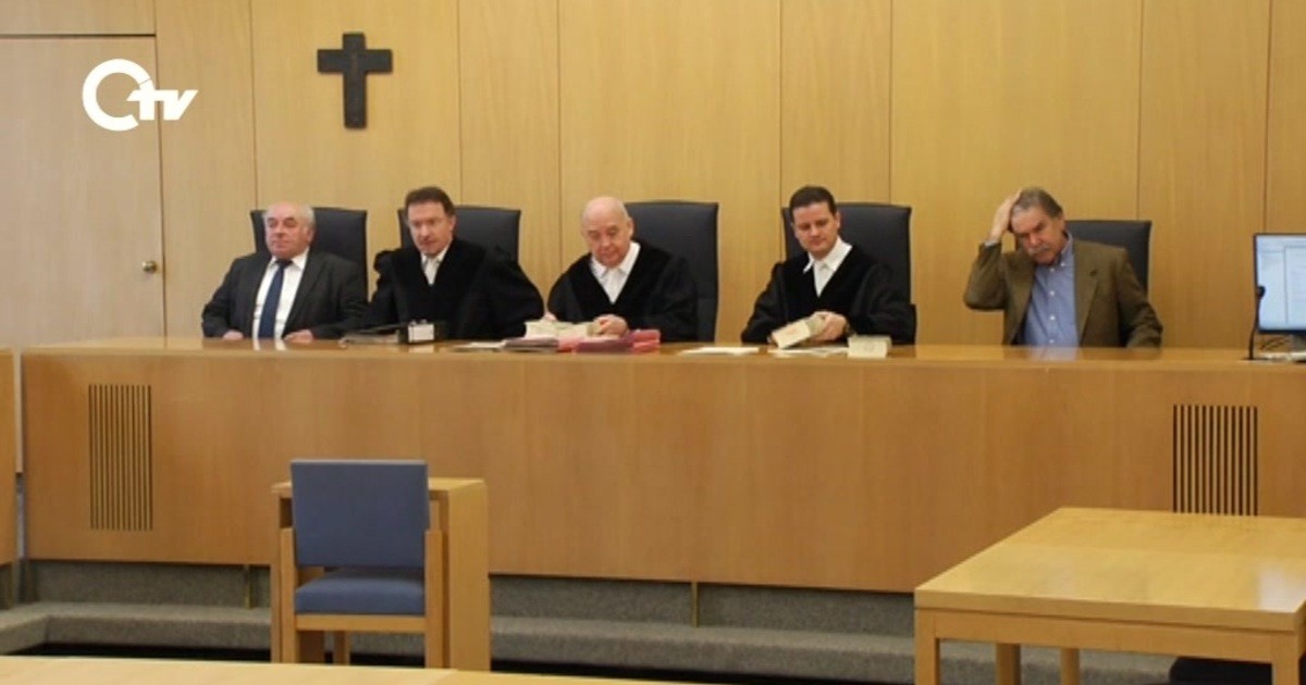 Prozess wegen Körperverletzung, Sachbeschädigung und Beleidigung | Oberpfalz TV