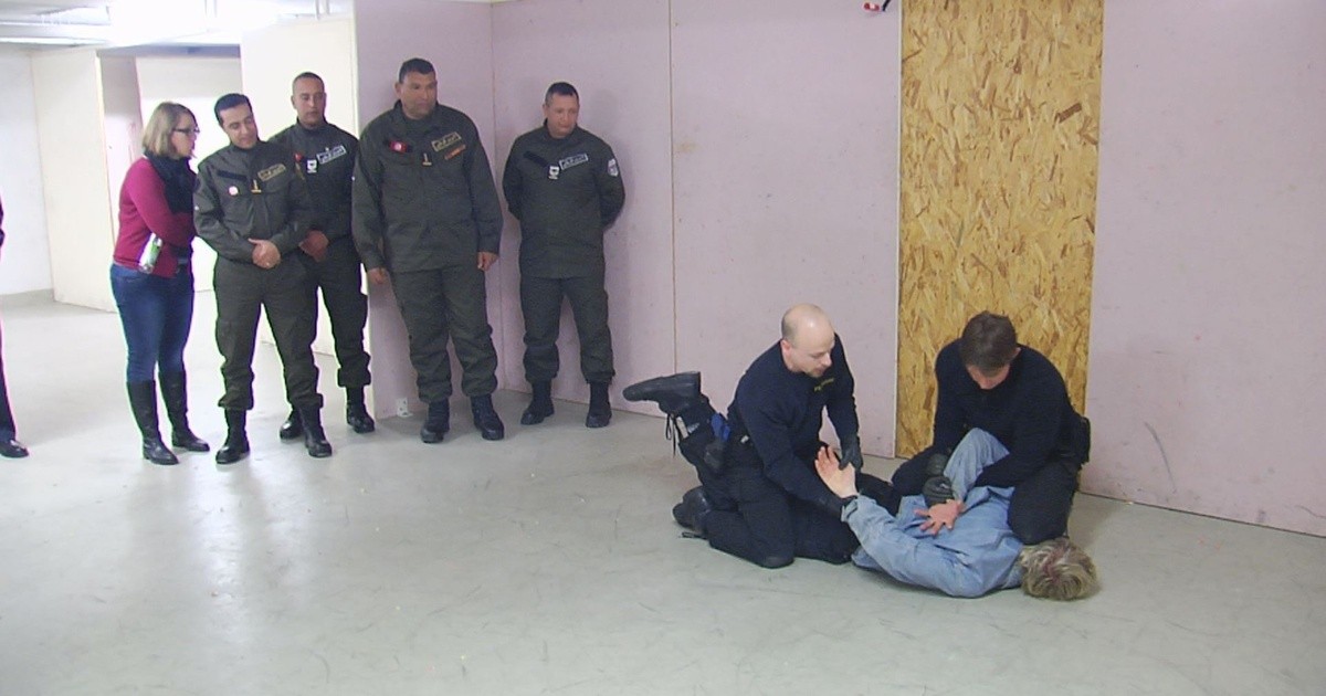 Sulzbach-Rosenberg: Training der Tunesischen Polizei - Oberpfalz TV