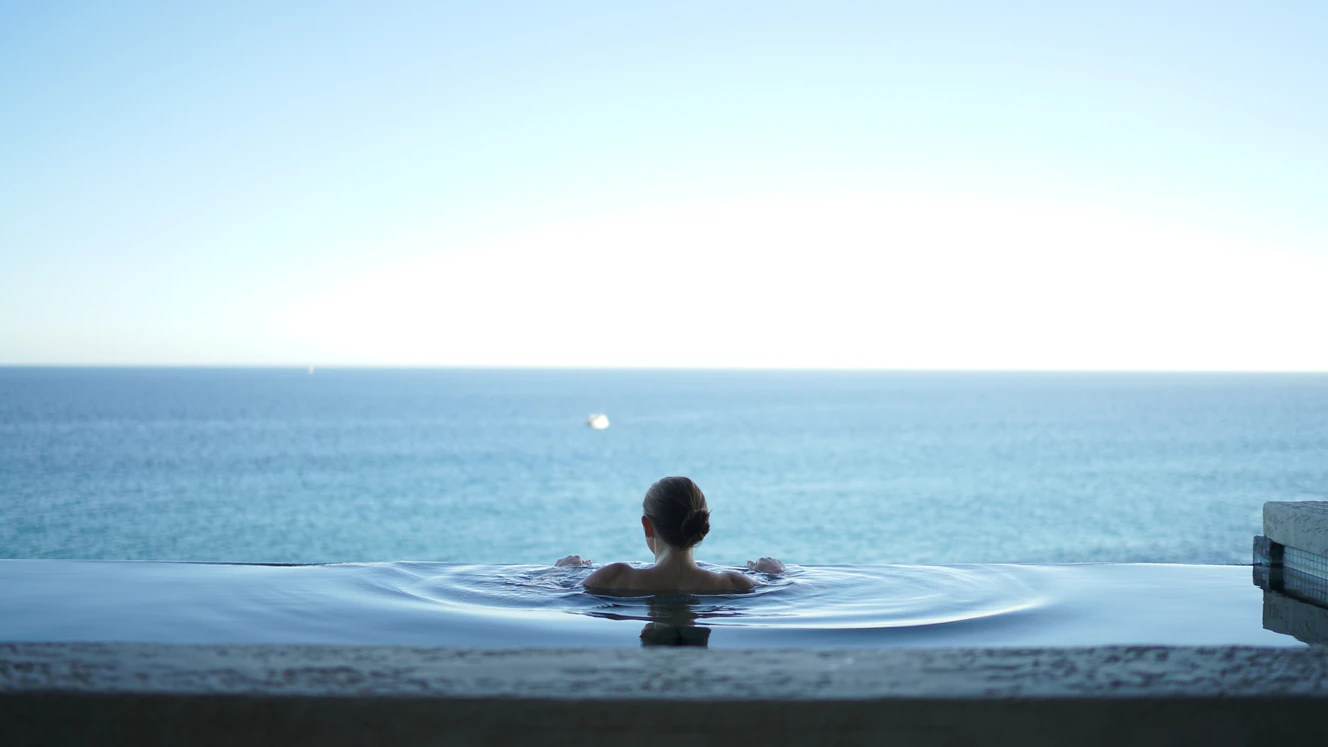 — © QUELLE: Foto von Alex Bertha auf Unsplash