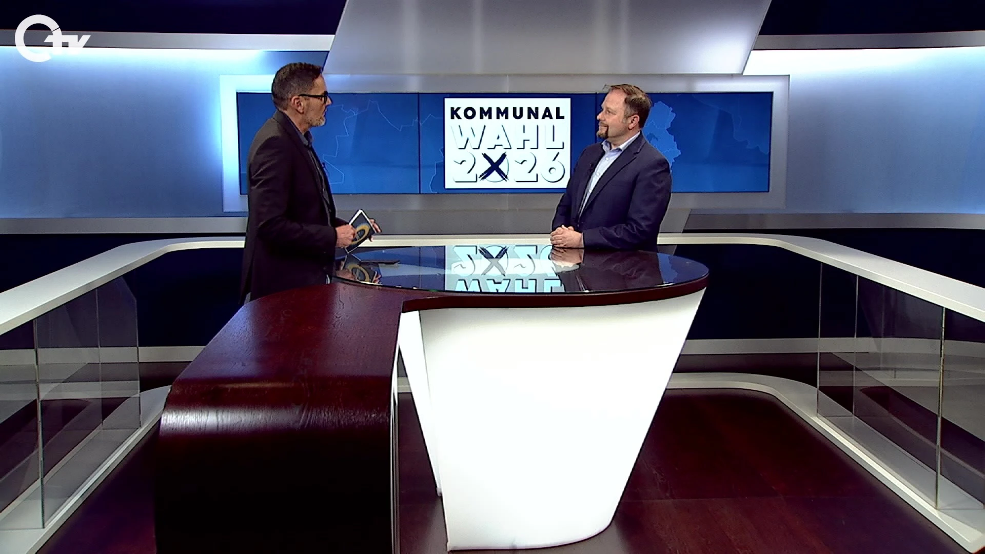 OTV-Talk: Vorwürfe gegen Landratskandidat Schicker wegen möglicher